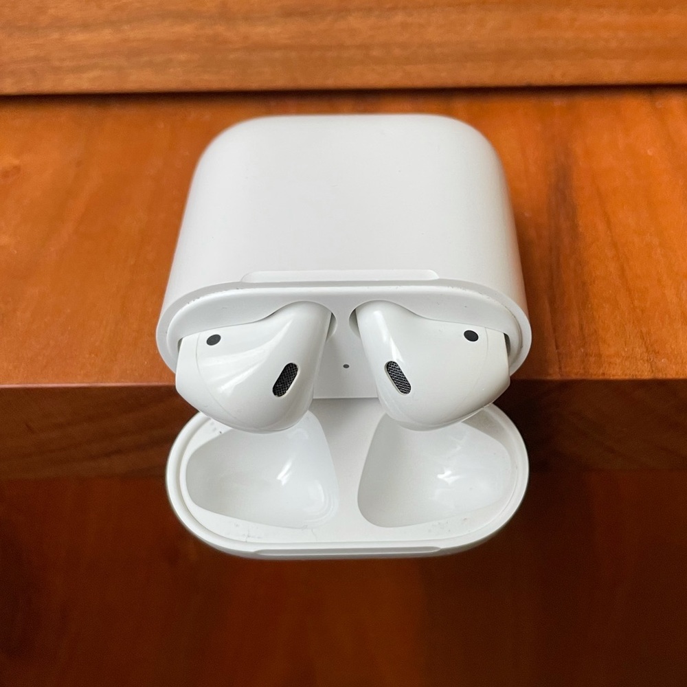 AirPods 2nd Generation